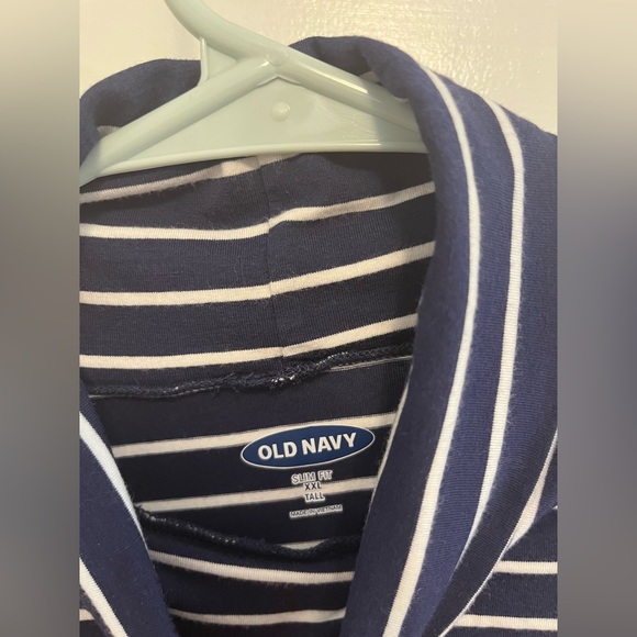 Blue and white striped turtleneck - Picture 4 of 4